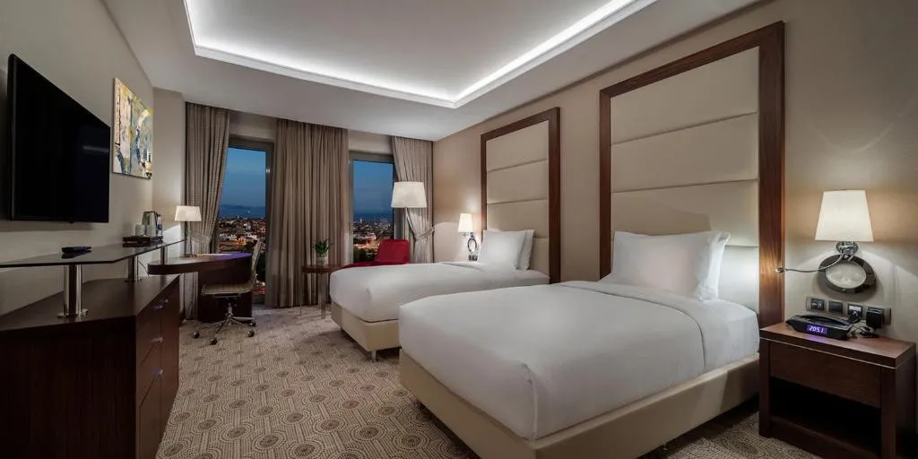 DOUBLETREE BY HILTON ISTANBUL TOPKAPI