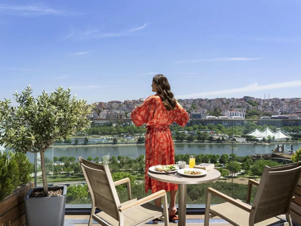 MOVENPICK ISTANBUL HOTEL GOLDEN HORN