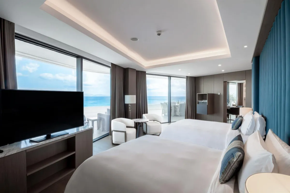 REGES A LUXURY COLLECTION RESORT & SPA