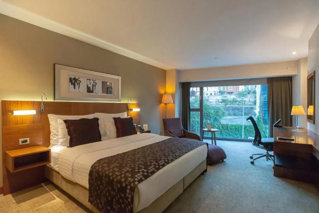 CROWNE PLAZA HARBIYE