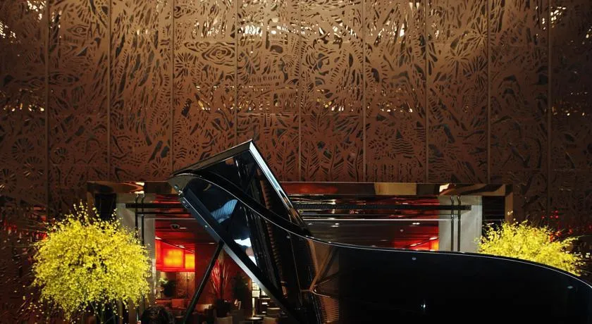 CROWNE PLAZA SUN PALACE BEIJING