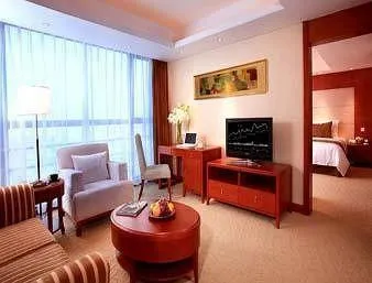 HOWARD JOHNSON ALL SUITES