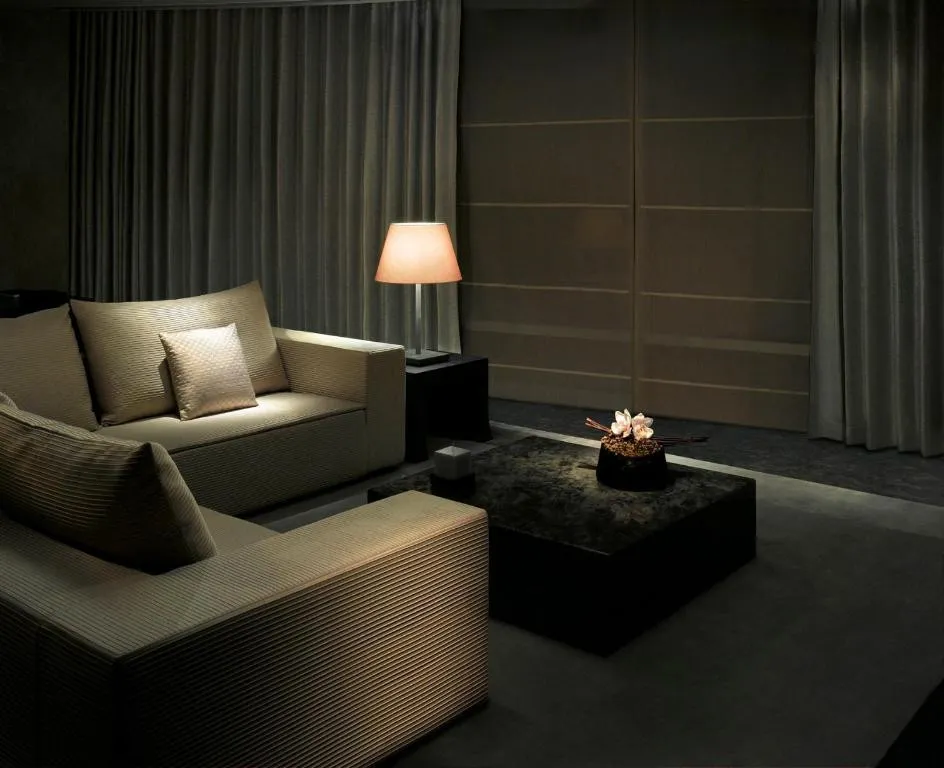 ARMANI HOTEL DUBAI