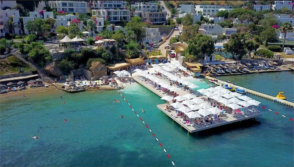 ROYAL ARENA RESORT & SPA