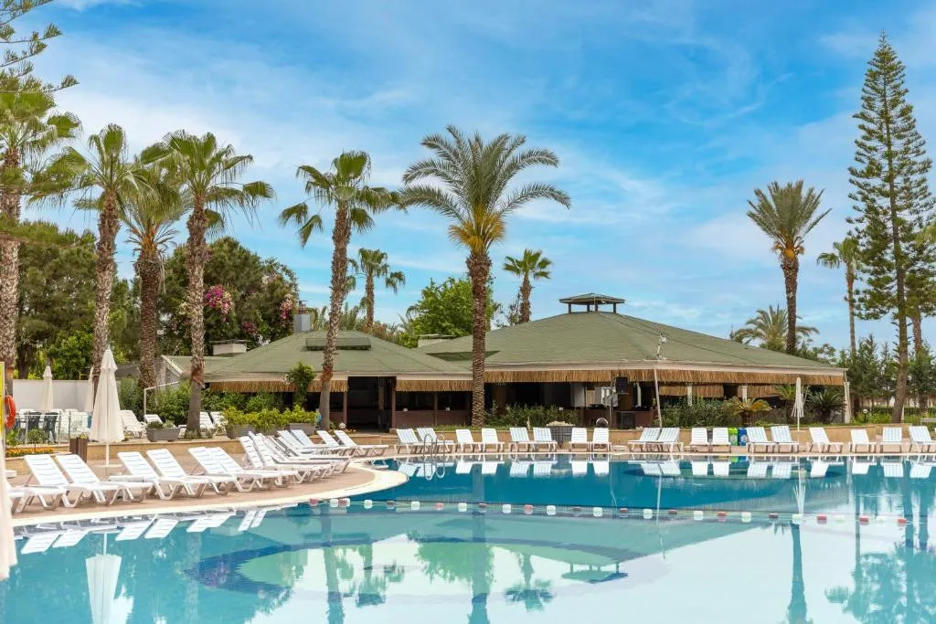 HOLIDAY PARK RESORT