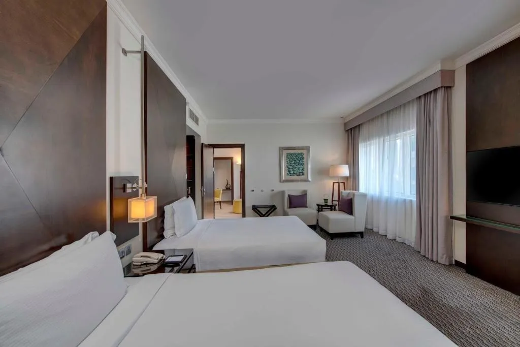 RADISSON BLU HOTEL BARSHA HEIGHTS (EX. MEDIA ROTANA)