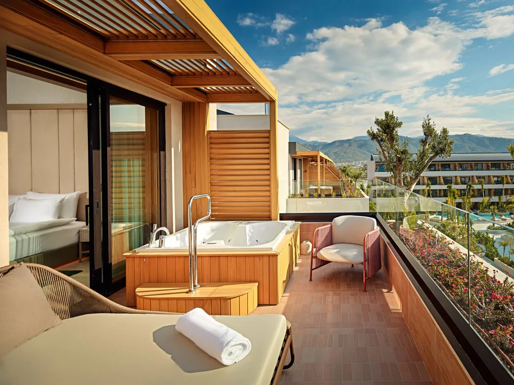 XO CAPE ARNNA CLUB ADULTS ONLY