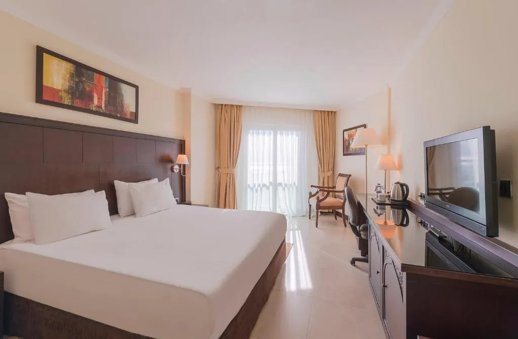 CROWNE PLAZA ANTALYA