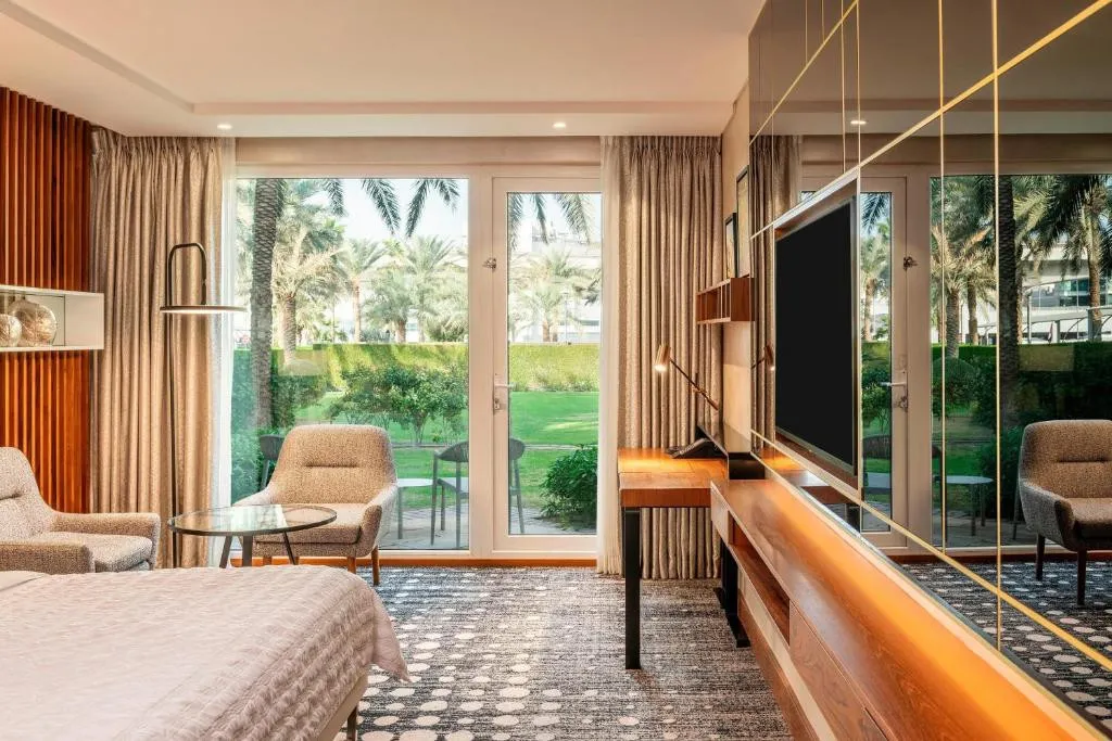 LE MERIDIEN DUBAI HOTEL & CONFERENCE CENTRE