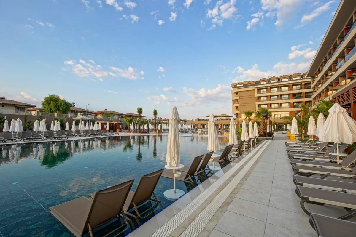 ALETRIS DELUXE HOTEL & SPA