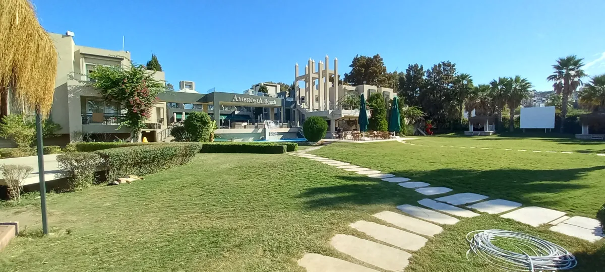 AMBROSIA HOTEL BEACH & SPA