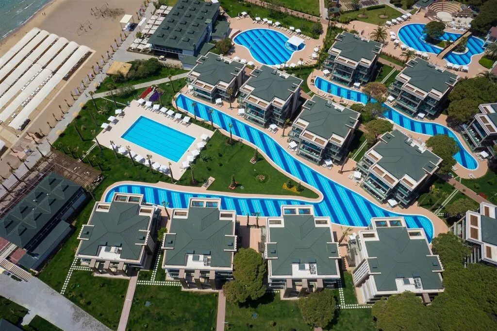 TURTESS FAMILY CLUB BELEK