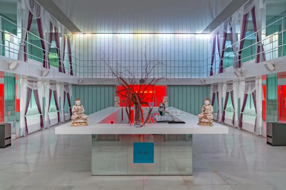 ADAM & EVE HOTEL ADULTS ONLY 16+