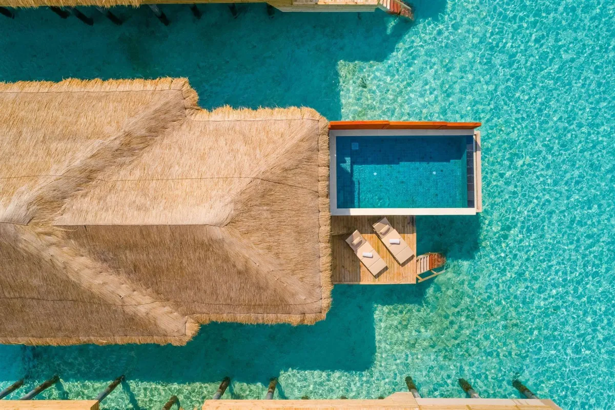 KUDAFUSHI RESORT & SPA