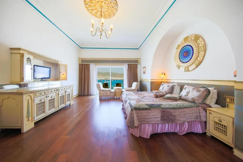SALMAKIS RESORT & SPA