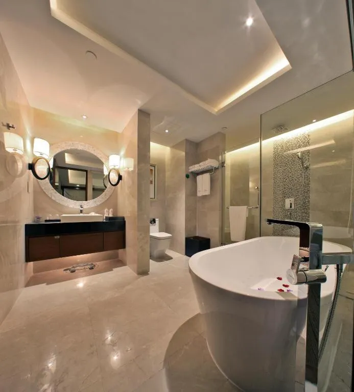 GRAND SKYLIGHT INTERNATIONAL HOTEL GUANLAN