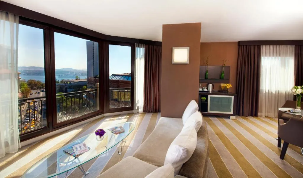 POINT HOTEL TAKSIM