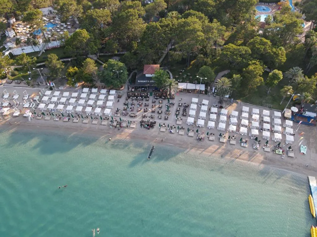 MEDER RESORT