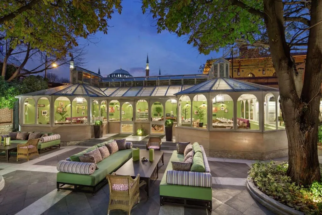 HAGIA SOFIA MANSIONS ISTANBUL CURIO COLLECTION BY HILTON