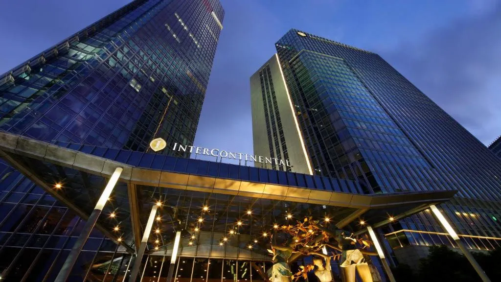 INTERCONTINENTAL SHANGHAI JING AN