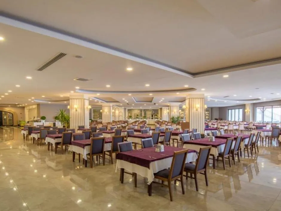 CALIDO MARIS HOTEL