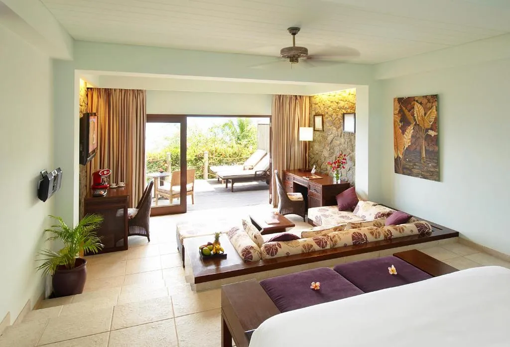 FISHERMANS COVE RESORT (EX. LE MERIDIEN FISHERMANS COVE)