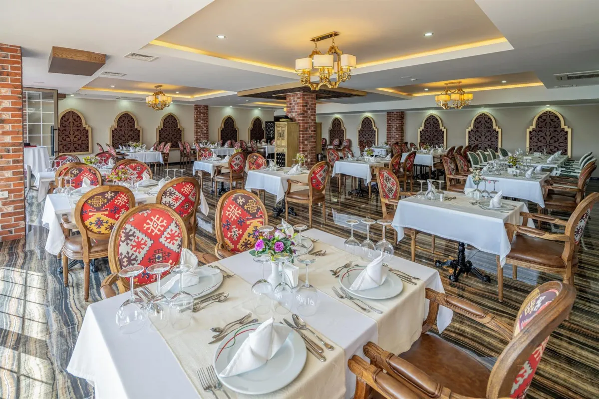 QUATTRO BEACH RESORT & SPA
