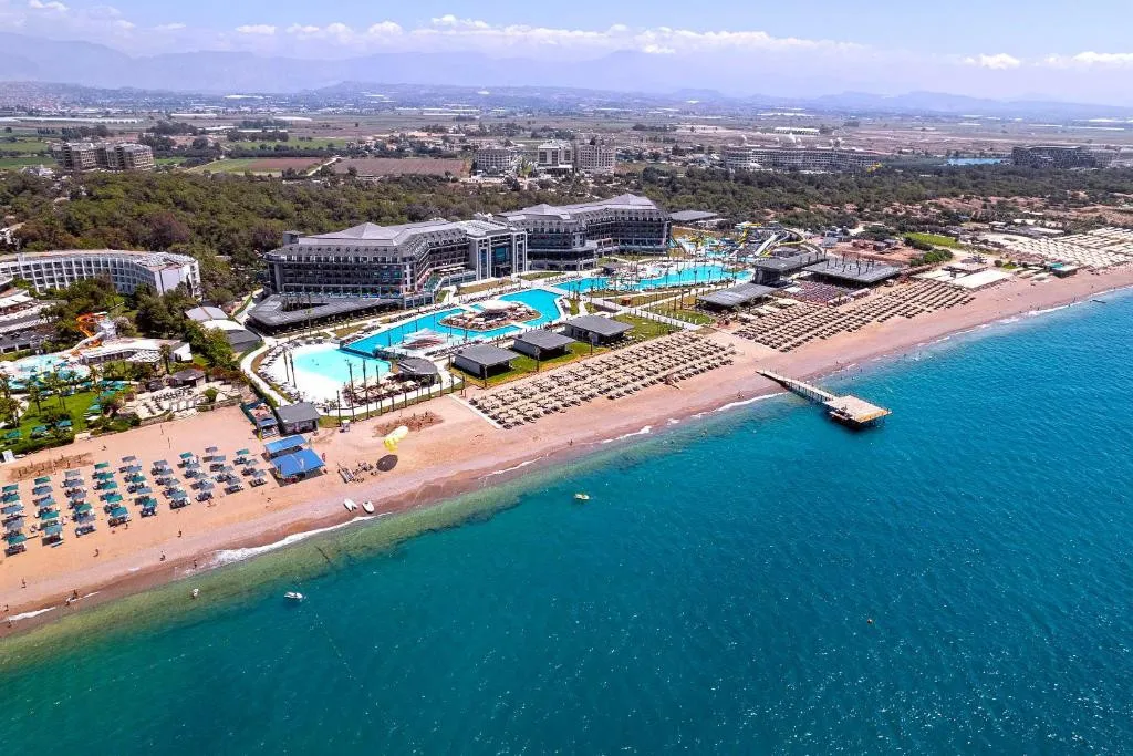 LAGO HOTEL (EX. AZURA DELUXE SORGUN)