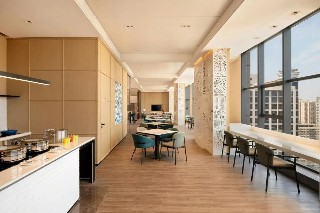 DELTA HOTELS BY MARRIOTT XIAN