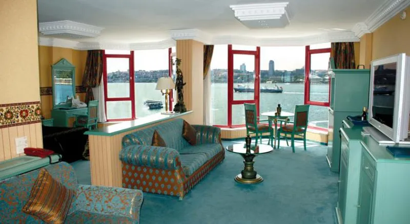 SOZBIR ROYAL RESIDENCE