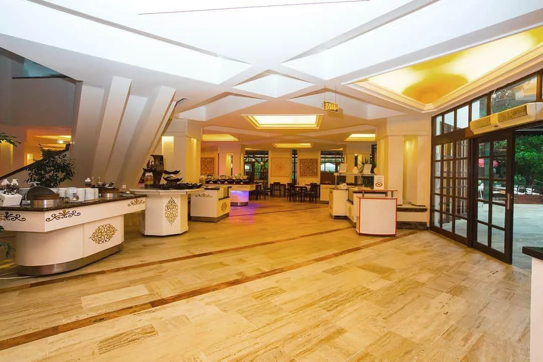 LARISSA ART BEACH HOTEL (EX.ART BEACH KEMER, CORINTHIA ART, LA MER)