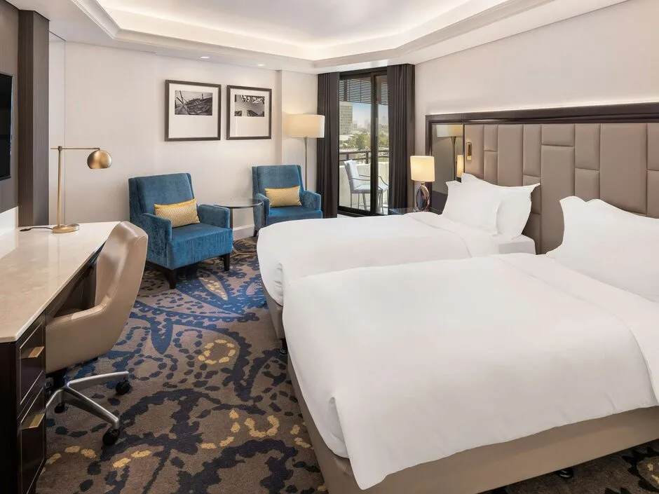RADISSON BLU DUBAI DEIRA CREEK