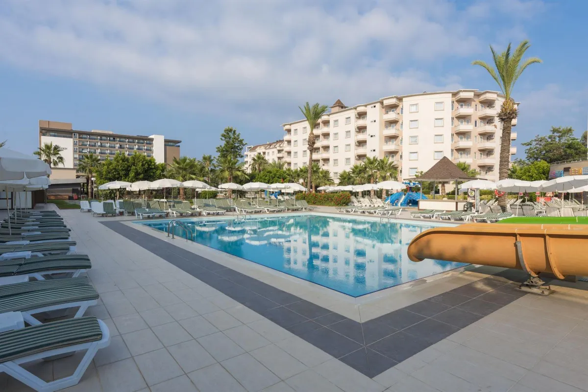 ROYAL GARDEN BEACH HOTEL (EX. ROYAL GARDEN SELECT & SUITE)