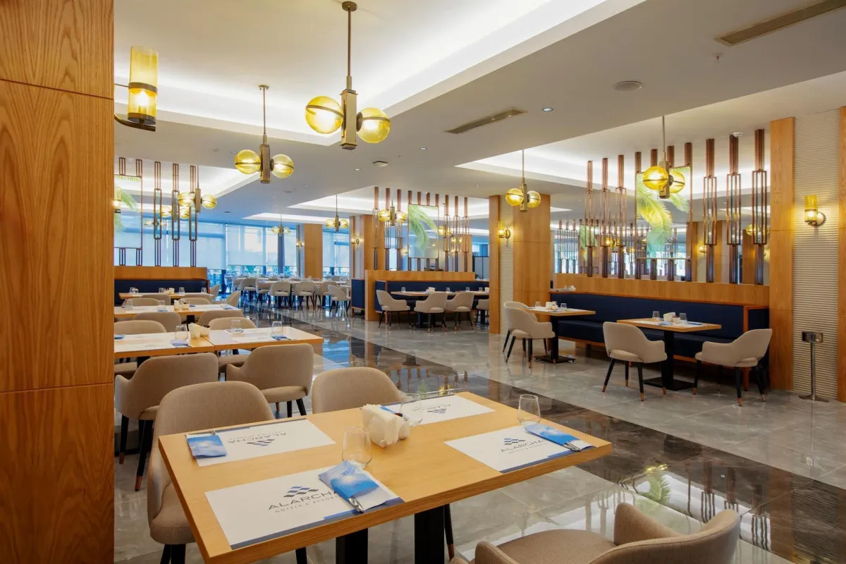 ALARCHA HOTELS & RESORTS