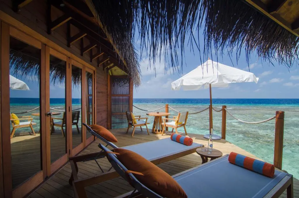 V VILLAS MALDIVES AT MIRIHI (EX. MIRIHI ISLAND)