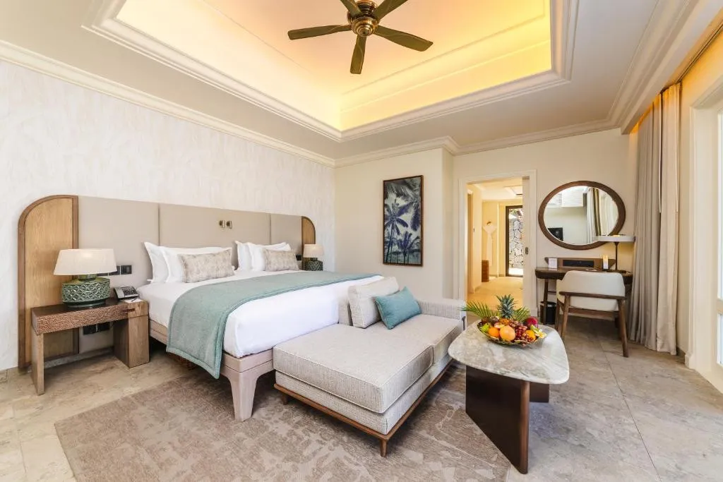 MARADIVA VILLAS RESORT & SPA