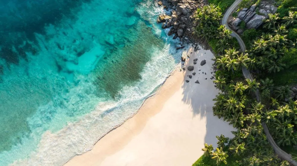 CHEVAL BLANC SEYCHELLES (EX. BANYAN TREE SEYCHELLES)