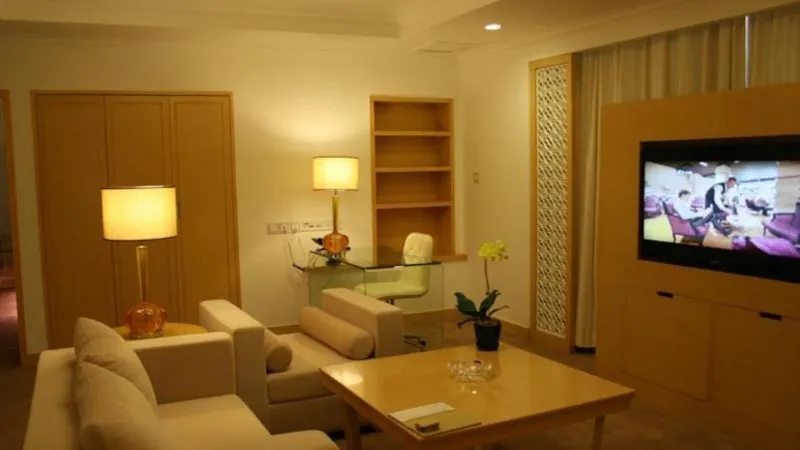 GRAND MERCURE URUMQI HUALING (EX.HUALING)