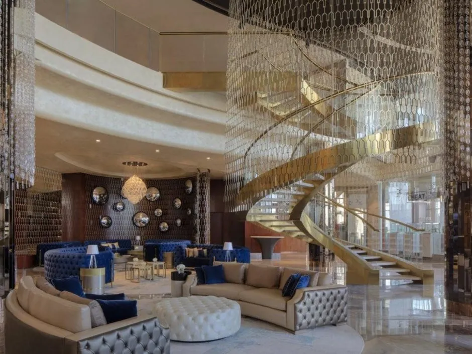 PARAMOUNT HOTEL DUBAI