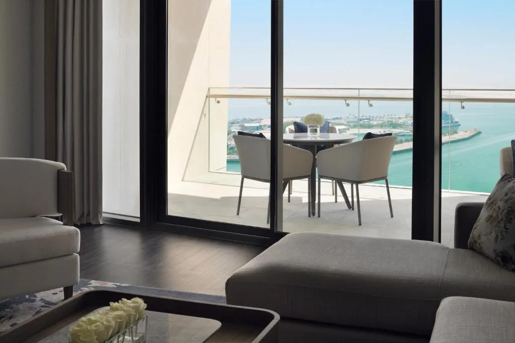 INTERCONTINENTAL RESIDENCES ABU DHABI AN IHG HOTEL