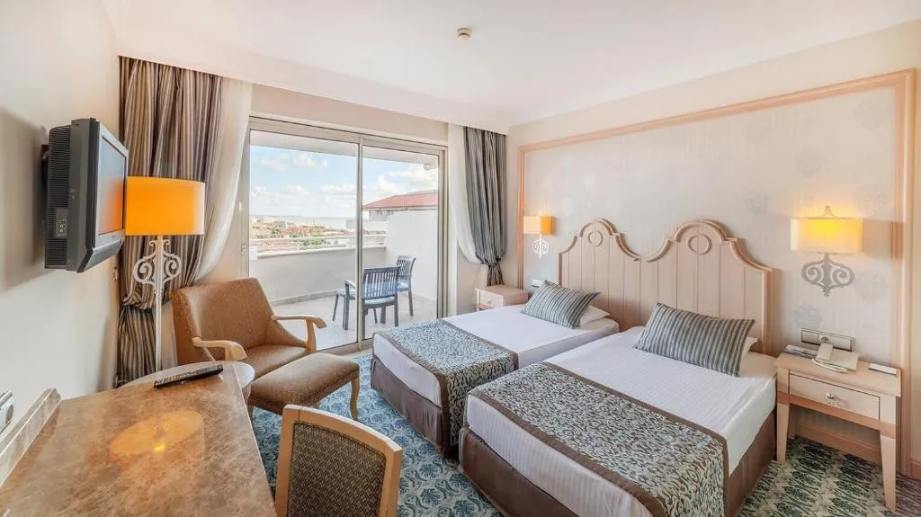 STARLIGHT RESORT (EX. STARLIGHT CONVENTION CENTER THALASSO & SPA)