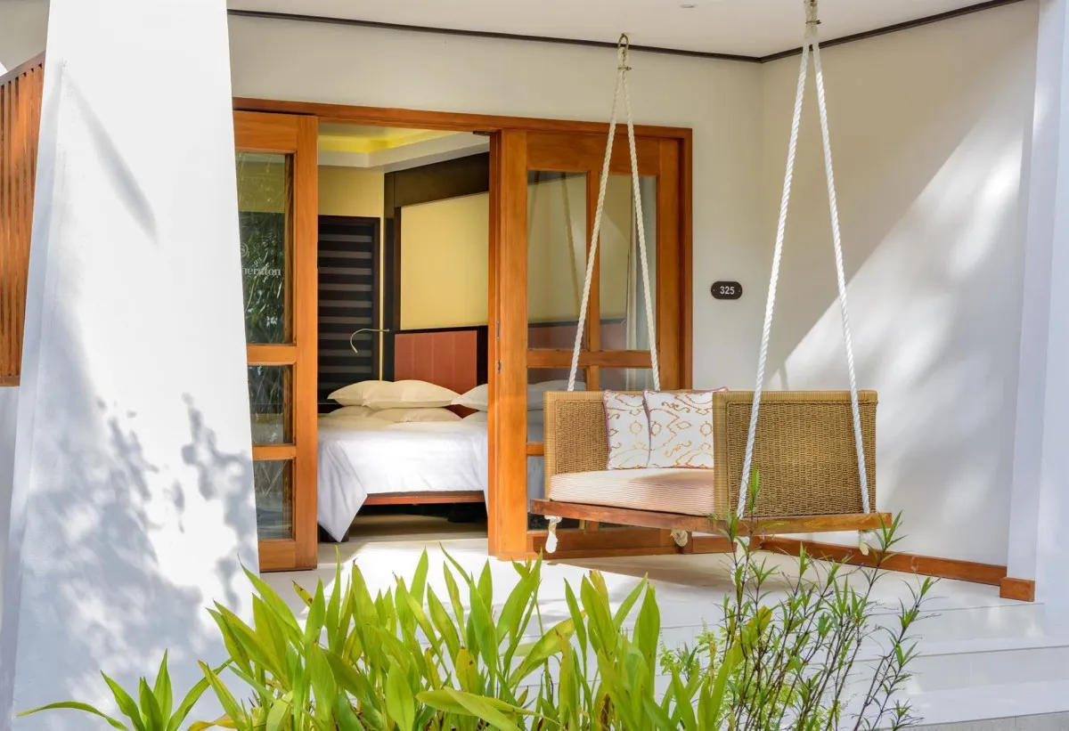 SHERATON MALDIVES FULL MOON RESORT & SPA