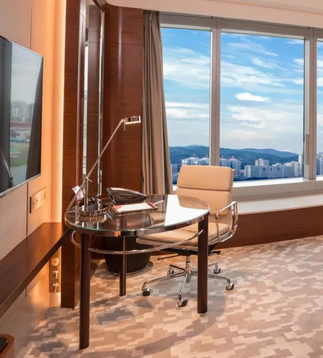 CROWNE PLAZA MACAU