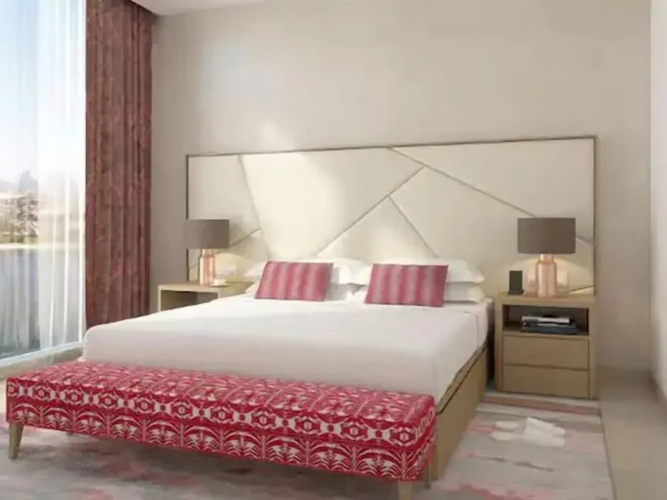 HILTON DUBAI CREEK HOTEL & RESIDENCES