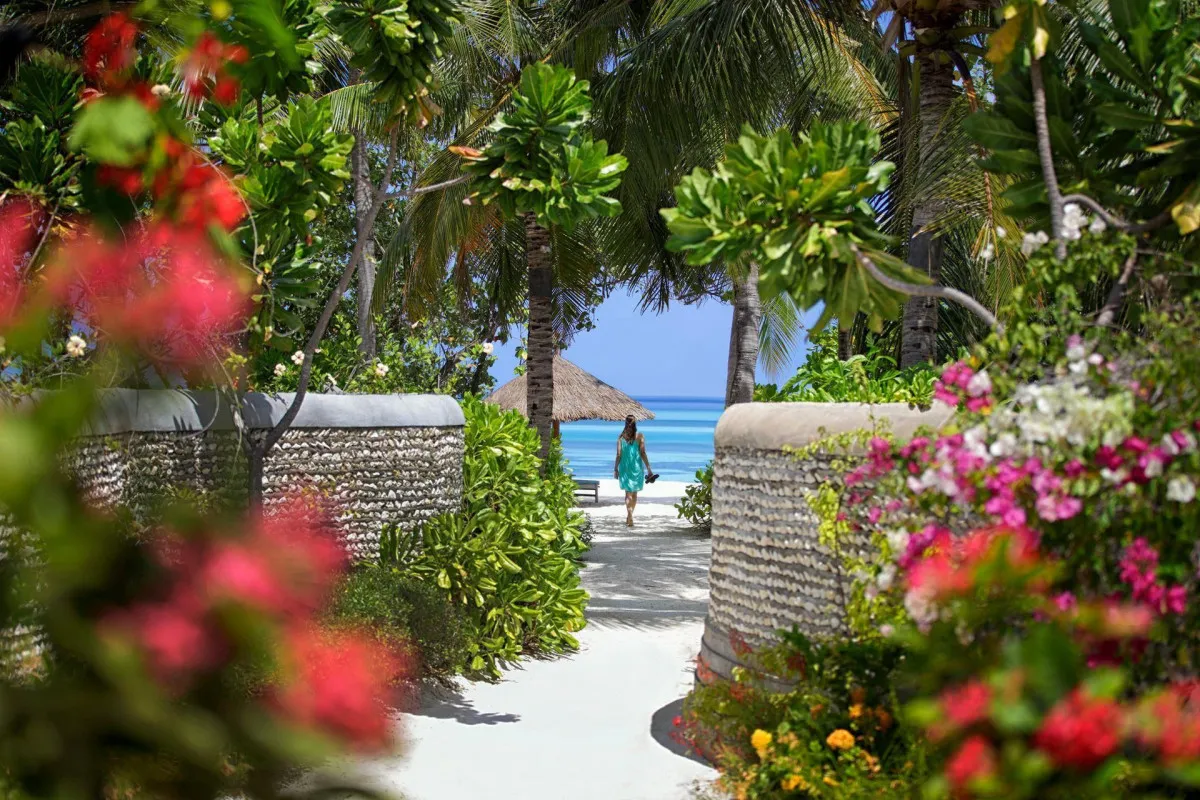 FOUR SEASONS KUDA HURAA