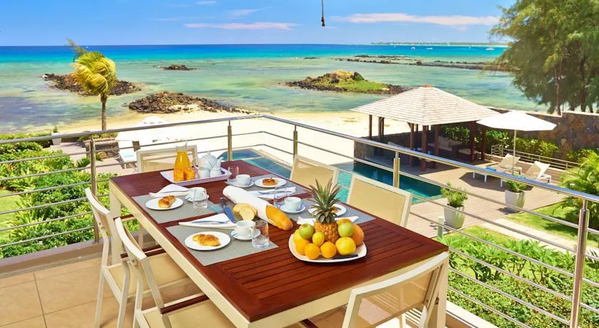 BON AZUR ELEGANT SUITES & PENTHOUSES
