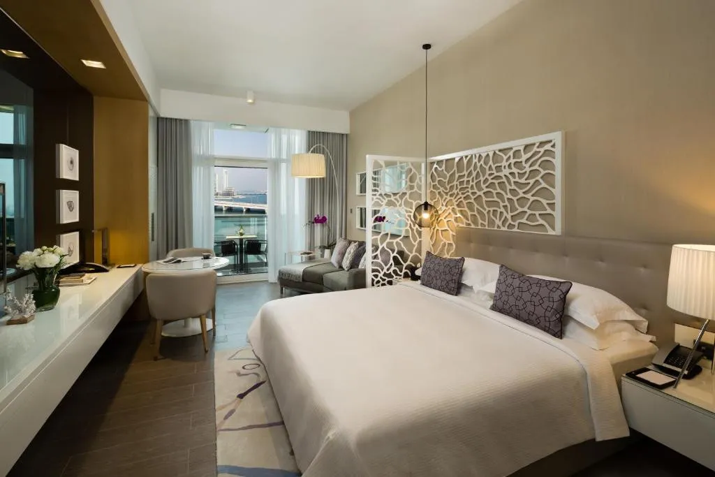 BEACH ROTANA RESIDENCES