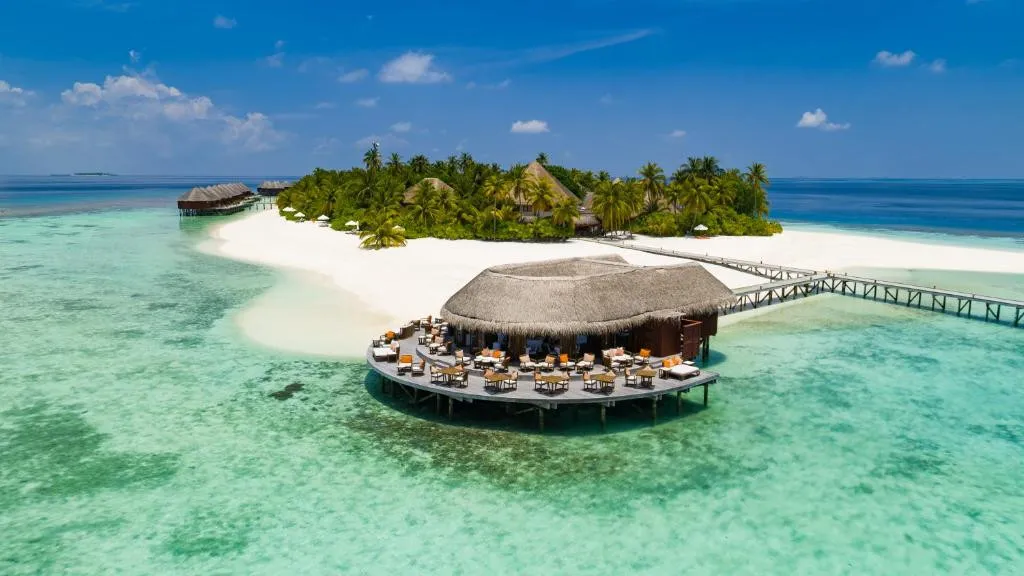 V VILLAS MALDIVES AT MIRIHI (EX. MIRIHI ISLAND)