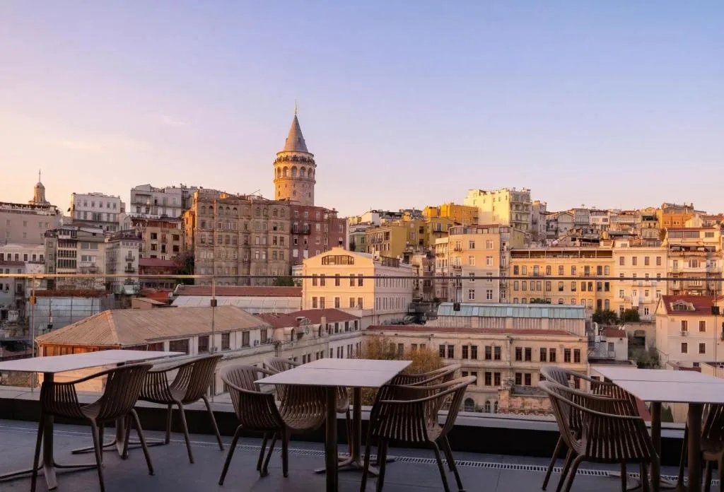 DELTA HOTELS BY MARRIOTT ISTANBUL KARAKOY