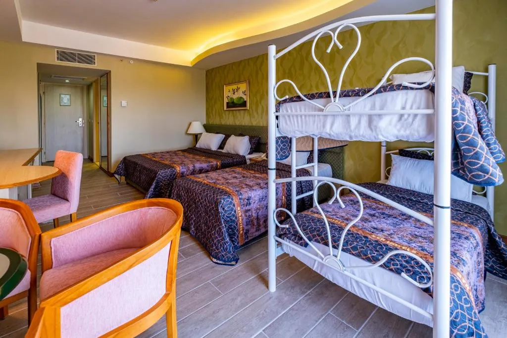 GRAND CORTEZ RESORT HOTEL & SPA (EX. BAYAR FAMILY RESORT HOTEL & SPA)